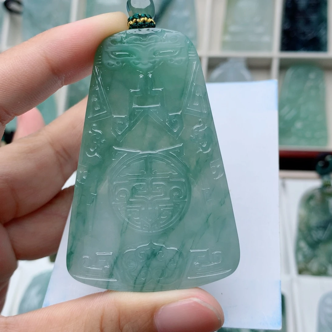 翡翠未镶嵌颈饰仿古无事牌