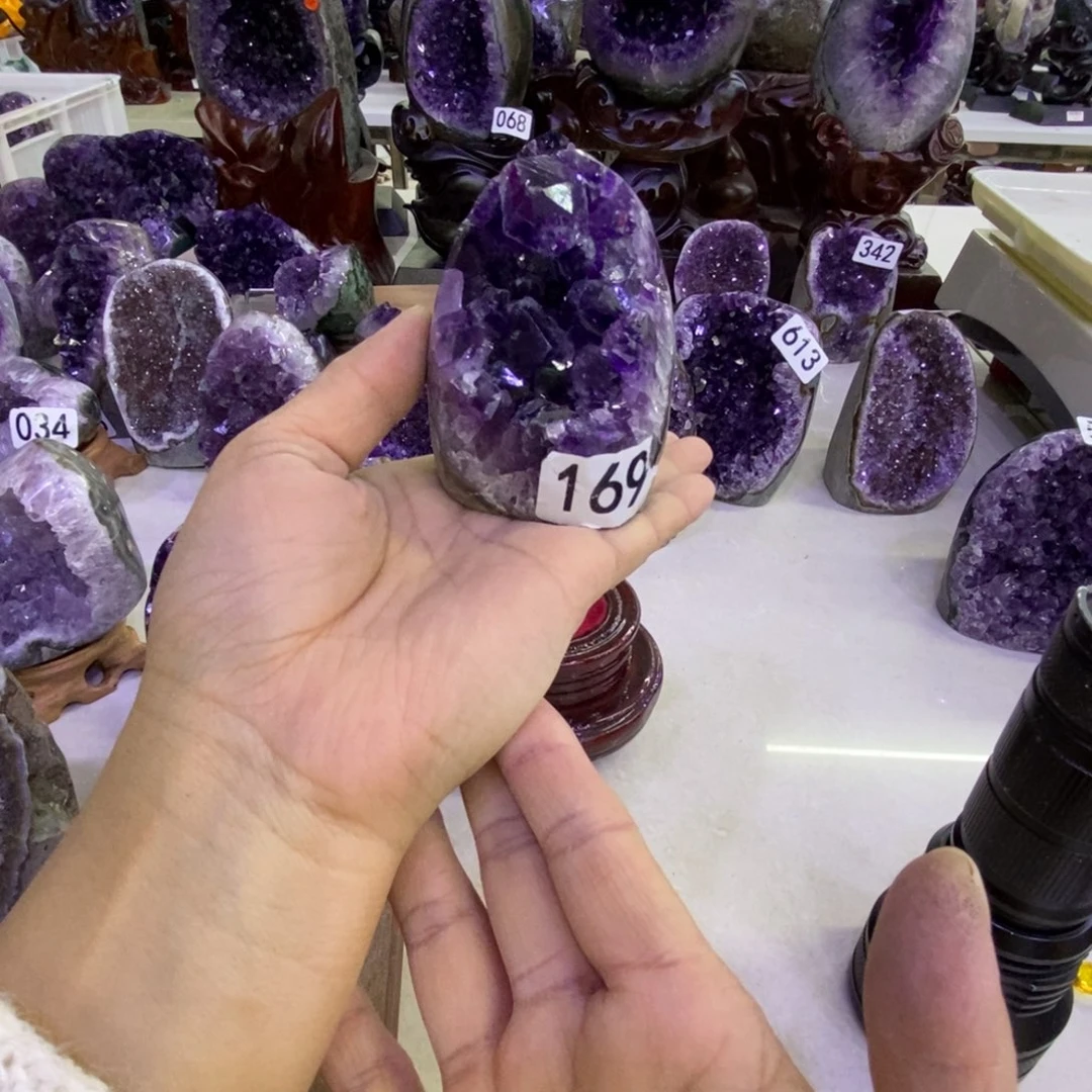 紫晶大型摆件（非配饰）未镶嵌