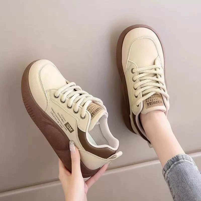 《专柜正品》爆款小白鞋秋冬运动跑步厚底增高妈妈鞋加绒休闲鞋