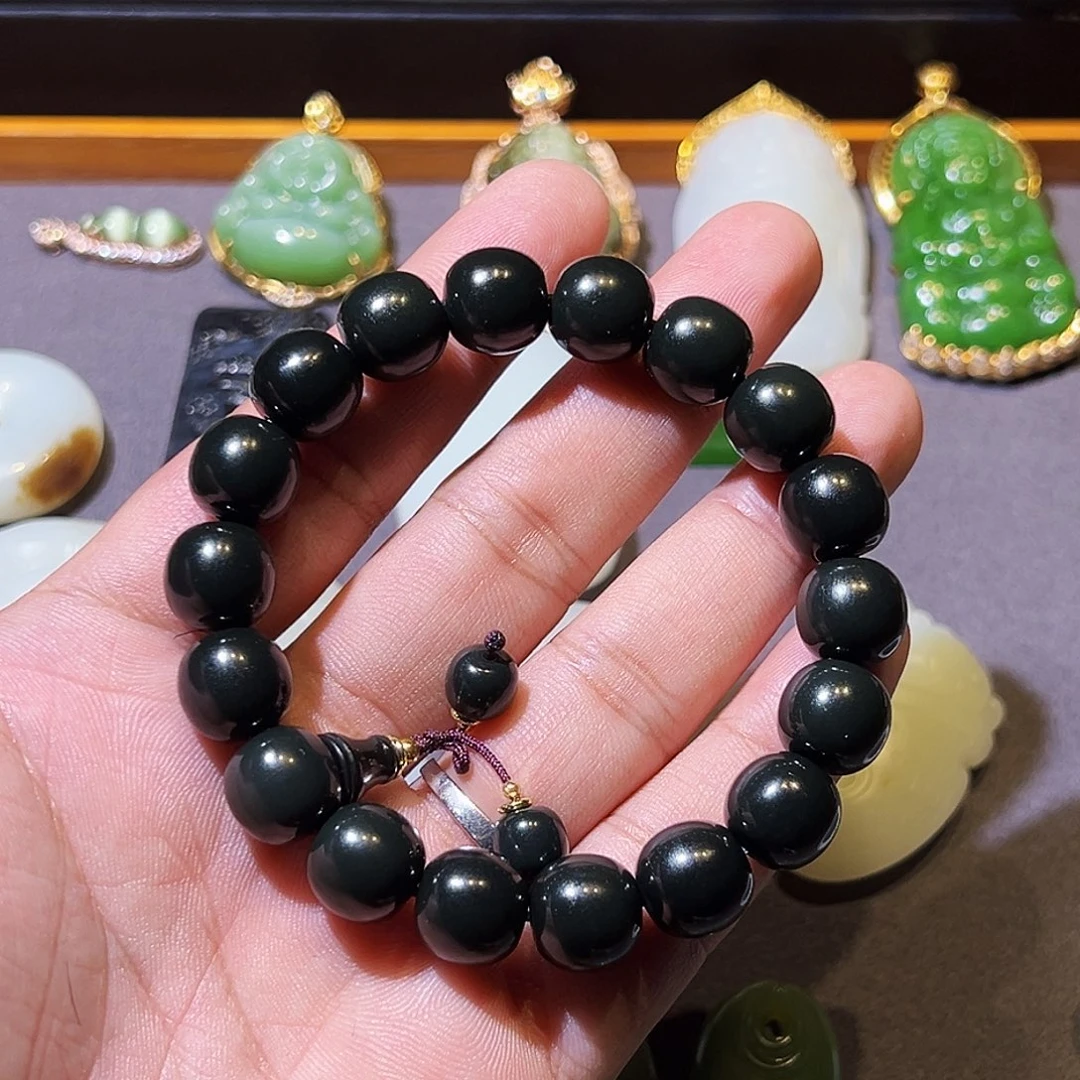 和田玉未镶嵌手串