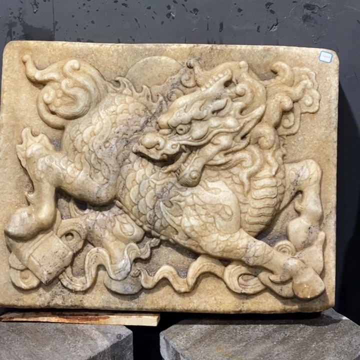 汉白玉麒麟望月兽