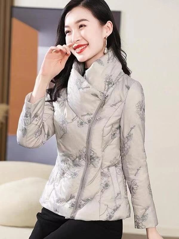 2025冬季新品时尚洋气修身显瘦立领防风保暖棉服外套女