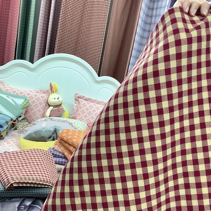 棉棉红小格枕套枕套