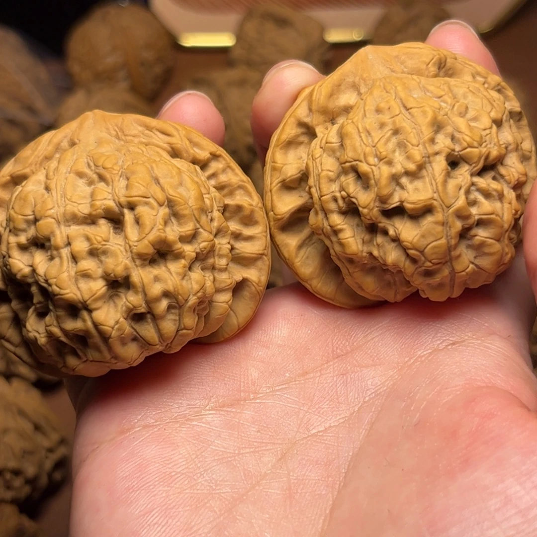 摘****文玩核桃吊坠文玩核桃官帽49