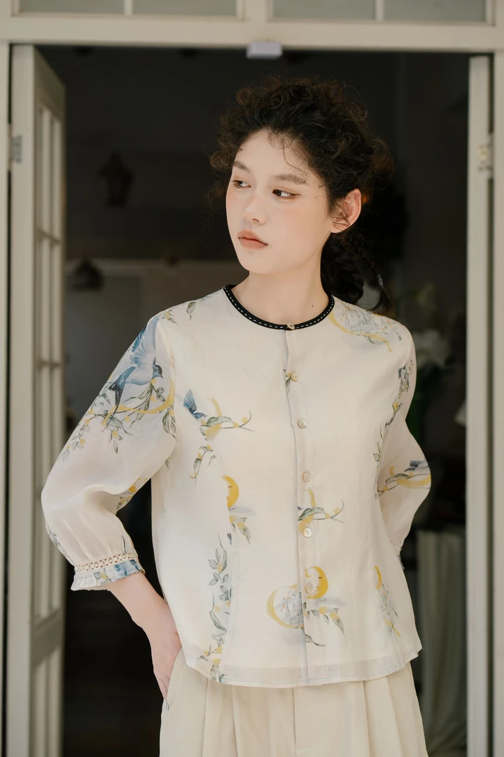 花鸟印花文艺丝棉小清新减龄宽松衬衫B029511