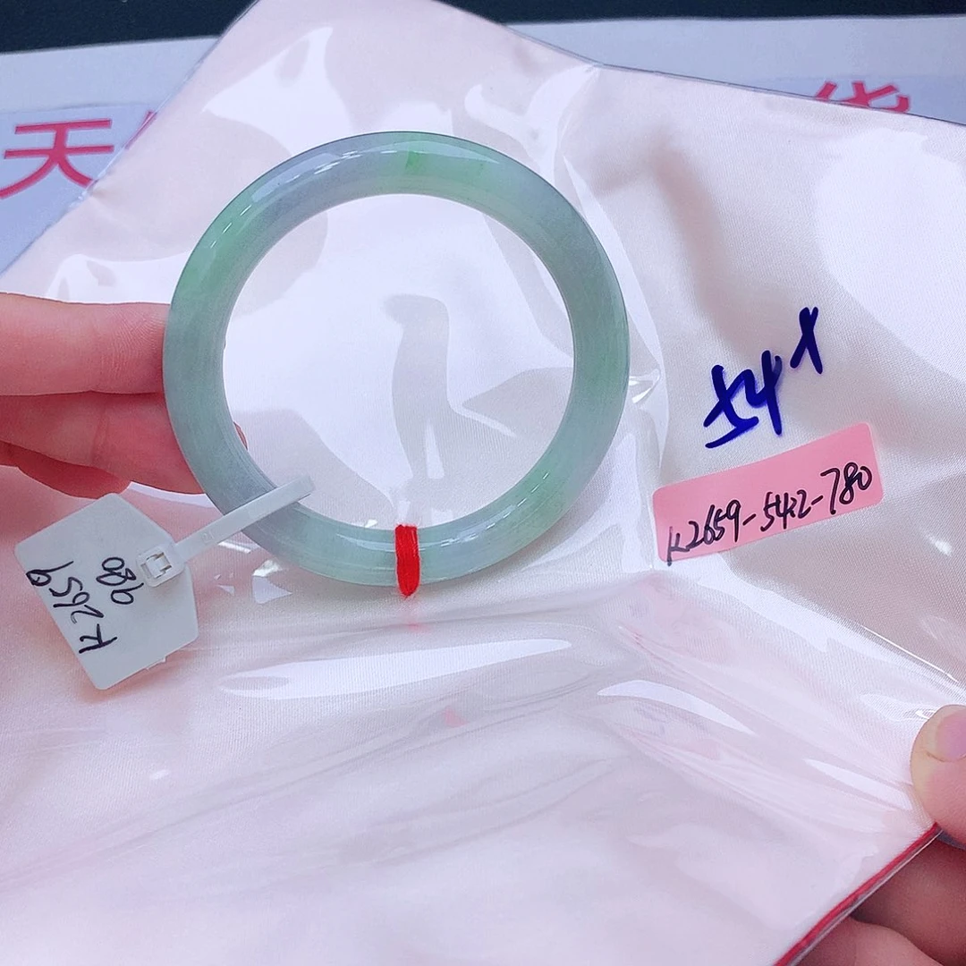 未镶嵌手镯翡翠翡翠