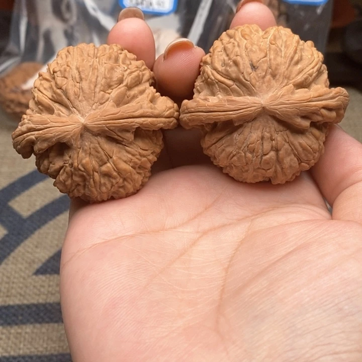 猴头核桃吊坠117号球白49