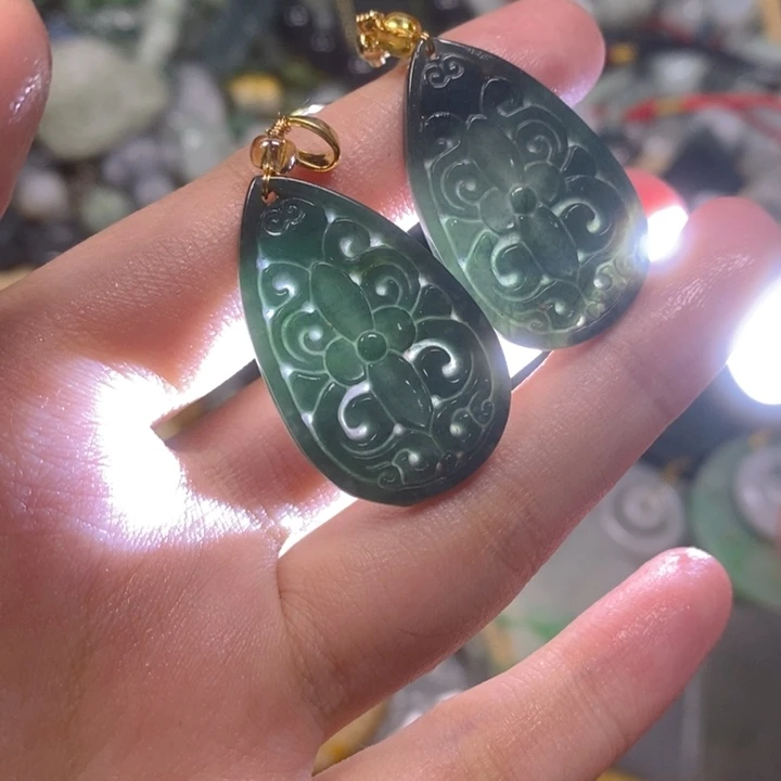翡翠未镶嵌挂件天然翡翠