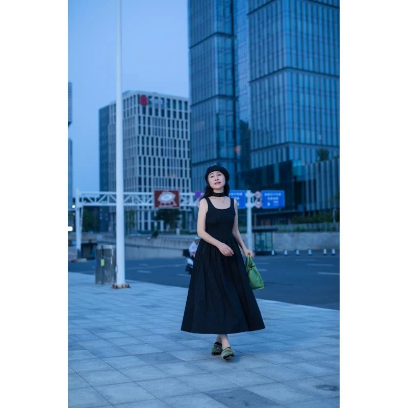 双节福利【一依定制】黑色无袖裙四季裙显瘦气质长款背心裙赫本风