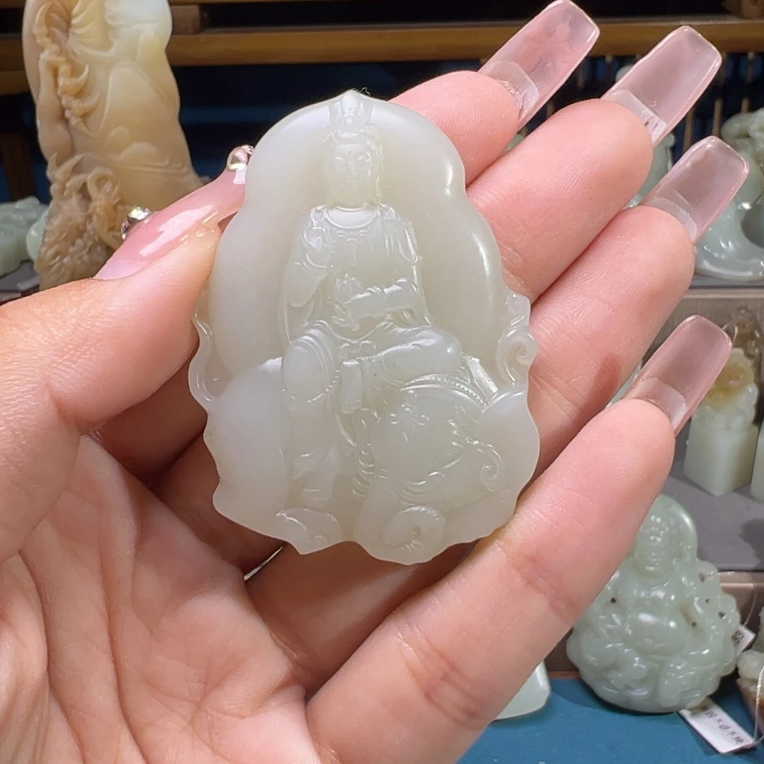 和田玉（糖玉）未镶嵌颈饰