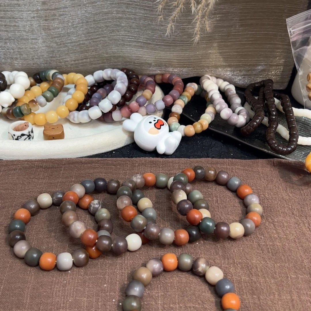 吊坠菩提根/象牙果魔法女巫卡14