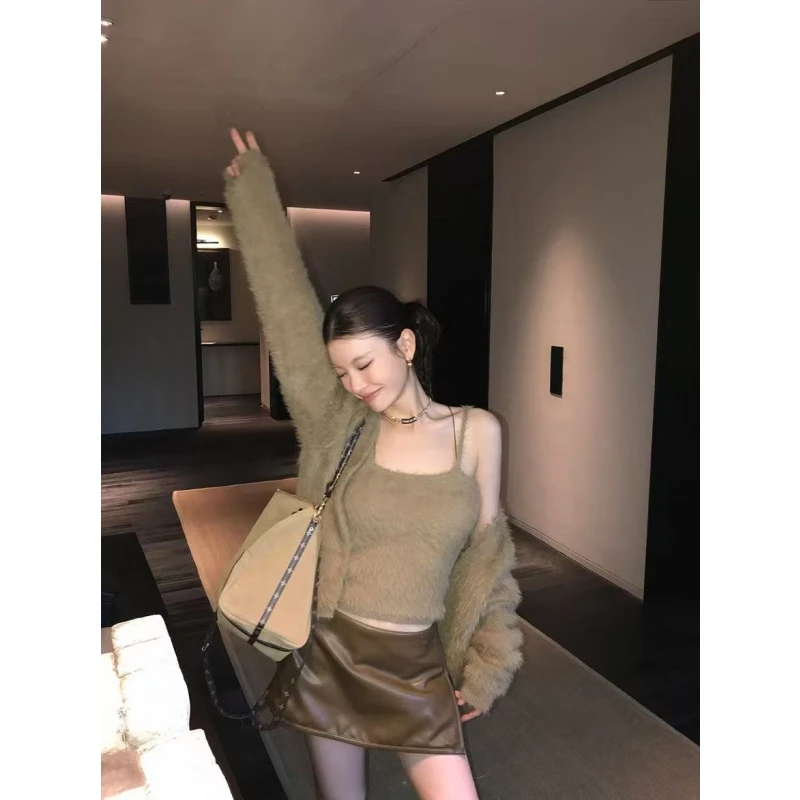 软糯百搭长袖毛衣开衫+短款吊带背心两件套美式复古辣妹a字半身裙