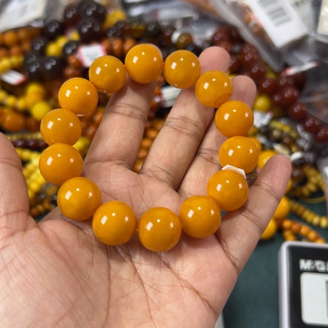 未镶嵌琥珀珠宝奇石809