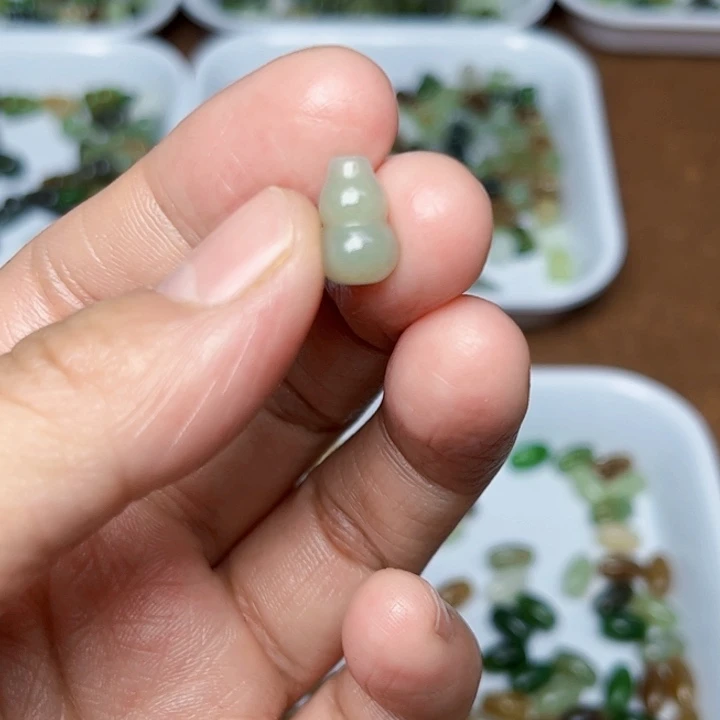 未镶嵌和田玉珠宝半成品25号