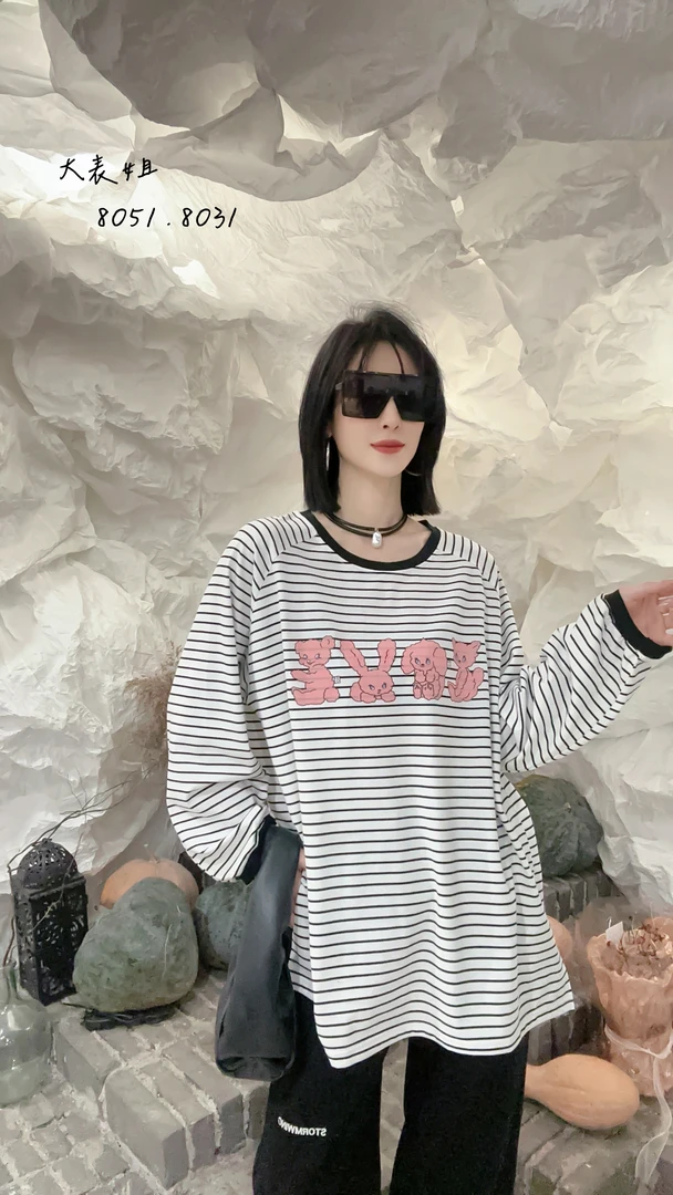 8051胖mm欧货春季新款轻奢高级大牌感小兔兔长袖加厚T恤