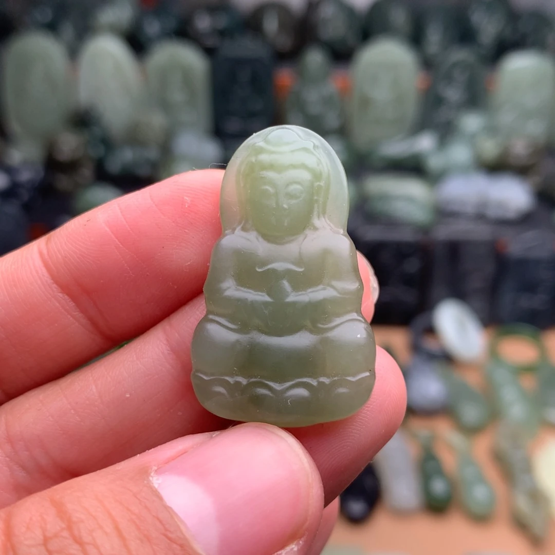 和田玉未镶嵌颈饰挂件61