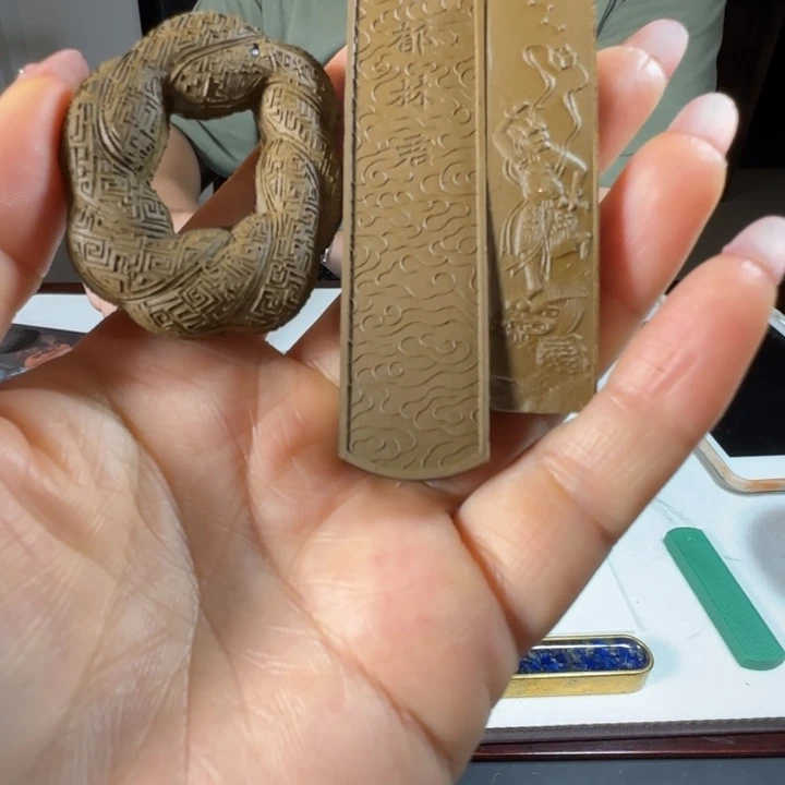 知***心郁林君甜甜圈小魁星各一土赭