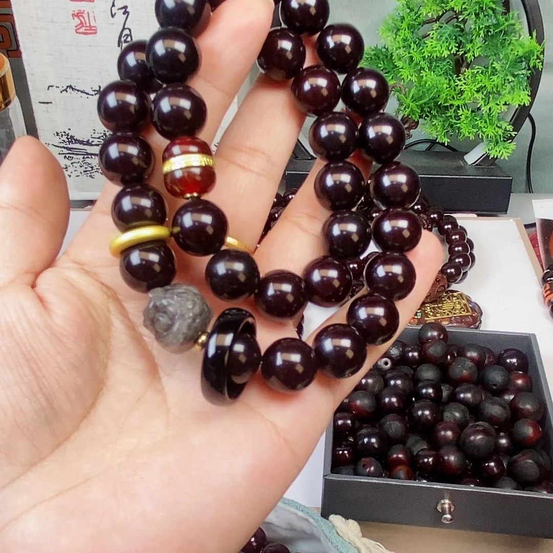 白玉菩提吊坠菩提