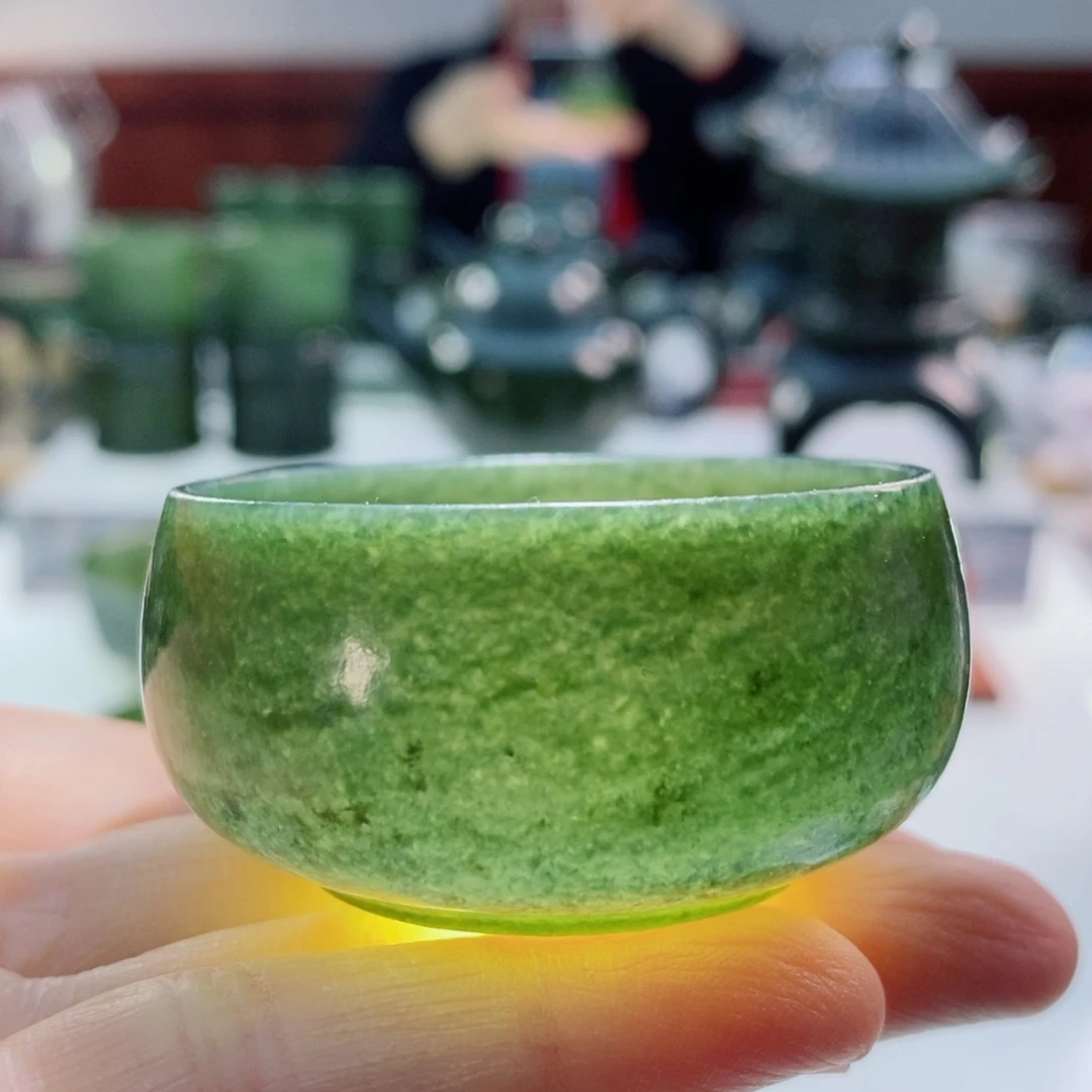 未镶嵌和田玉摆件