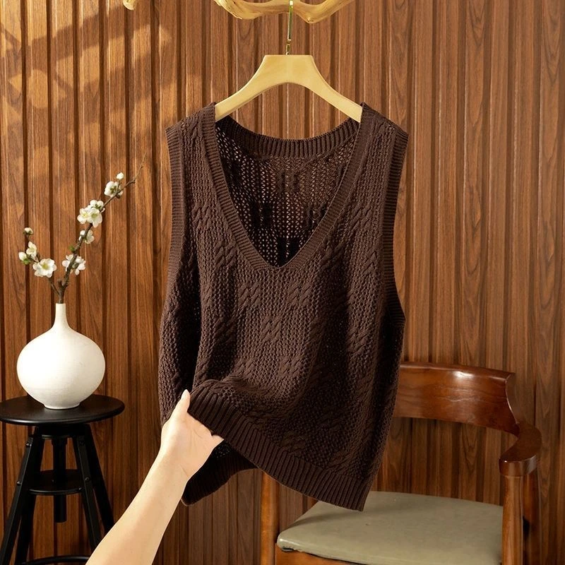 品牌折扣复古V领针织马甲女款春夏新款宽松镂空套头马夹坎肩百搭
