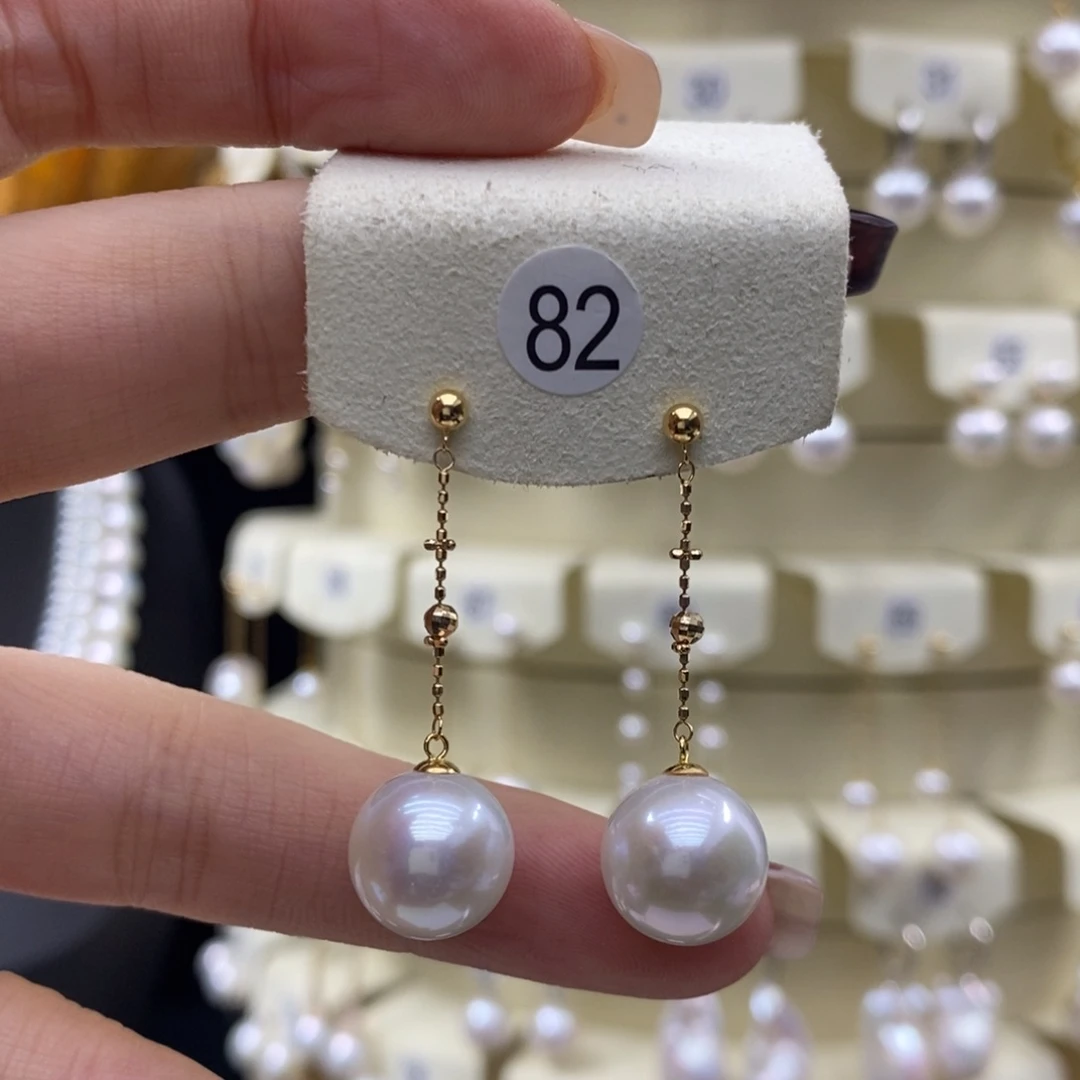 淡水珍珠18K金镶嵌耳饰