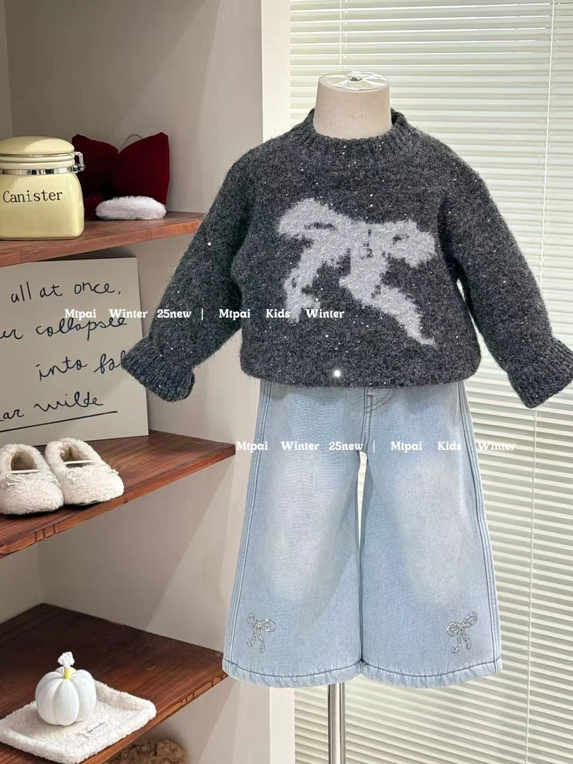 韩系女童新年款加厚蝴蝶结亮片毛衣配直筒加绒蝴蝶结牛仔裤套装