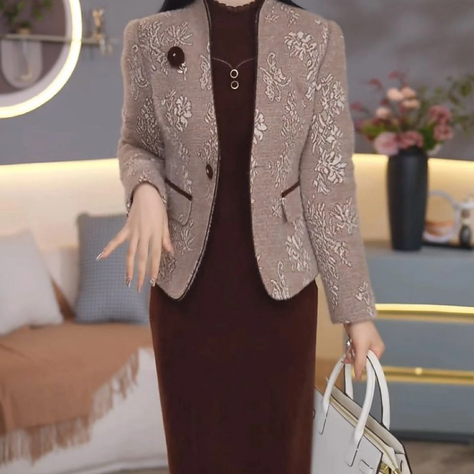 高级雪儿绒外套裙子套装2025秋冬新款轻奢气质减龄中长裙两件套女