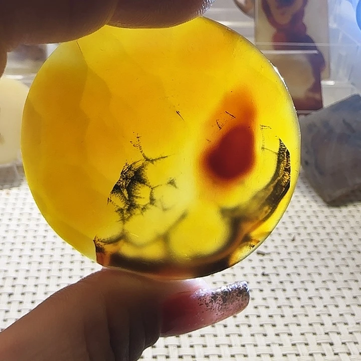 玛瑙/玉髓未镶嵌珠宝奇石