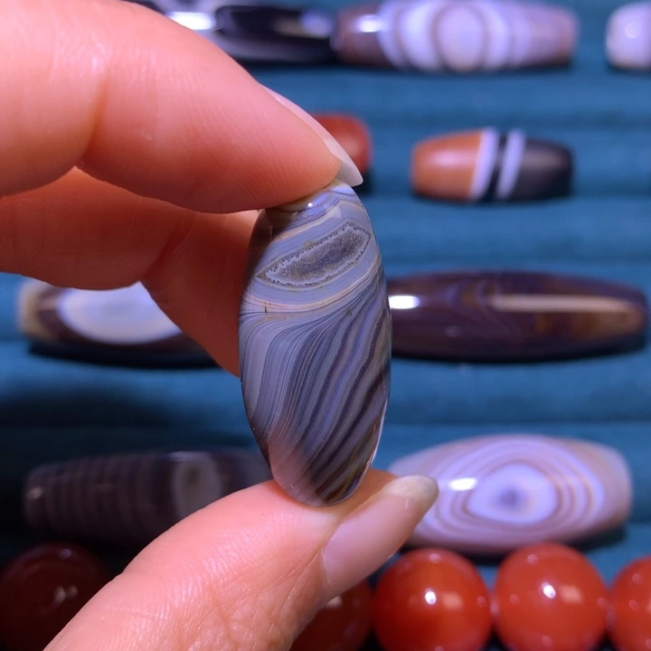 未镶嵌玛瑙/玉髓珠宝奇石