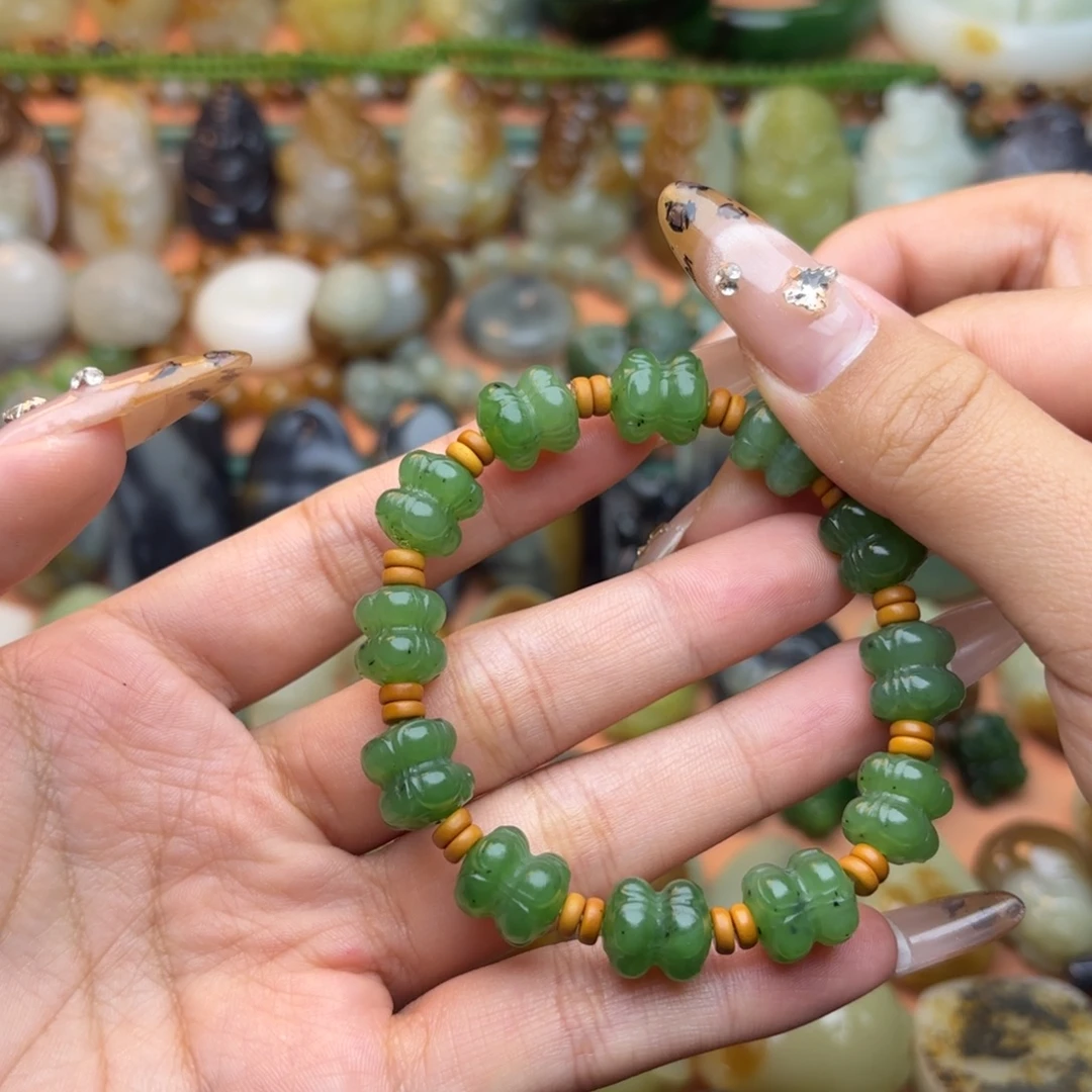 和田玉未镶嵌手串