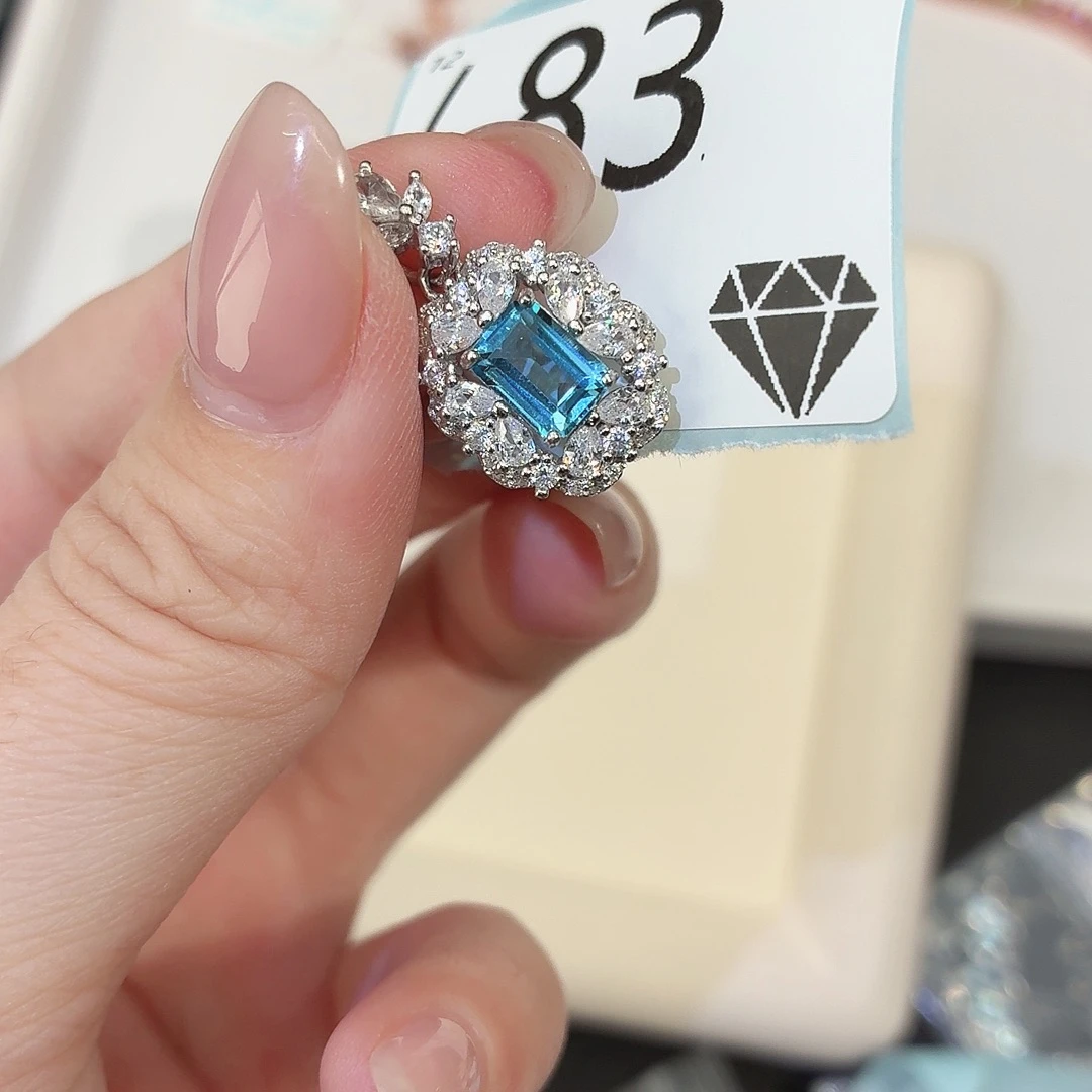 托帕石珠宝奇石银S925镶嵌