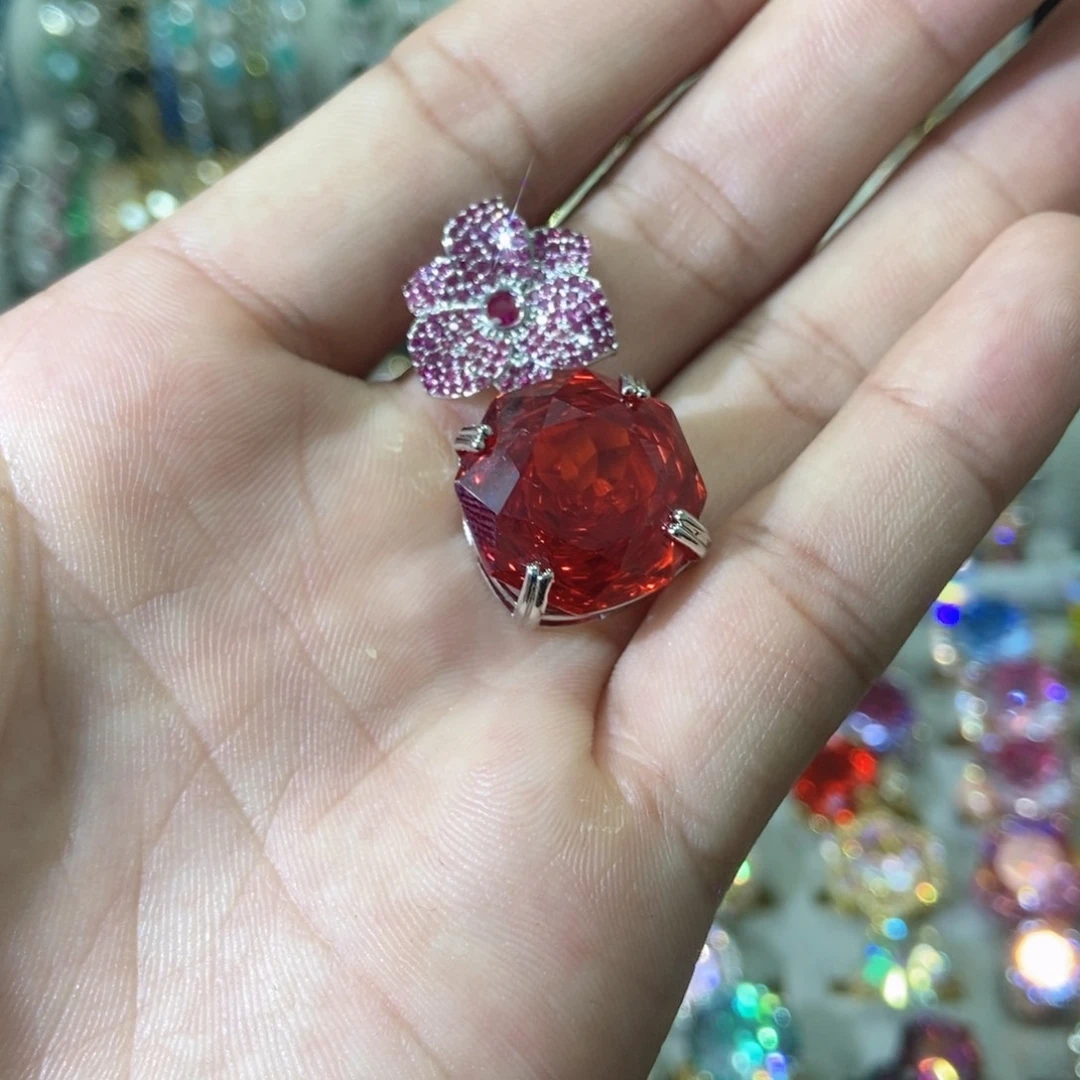 6锆石（处理）吊坠