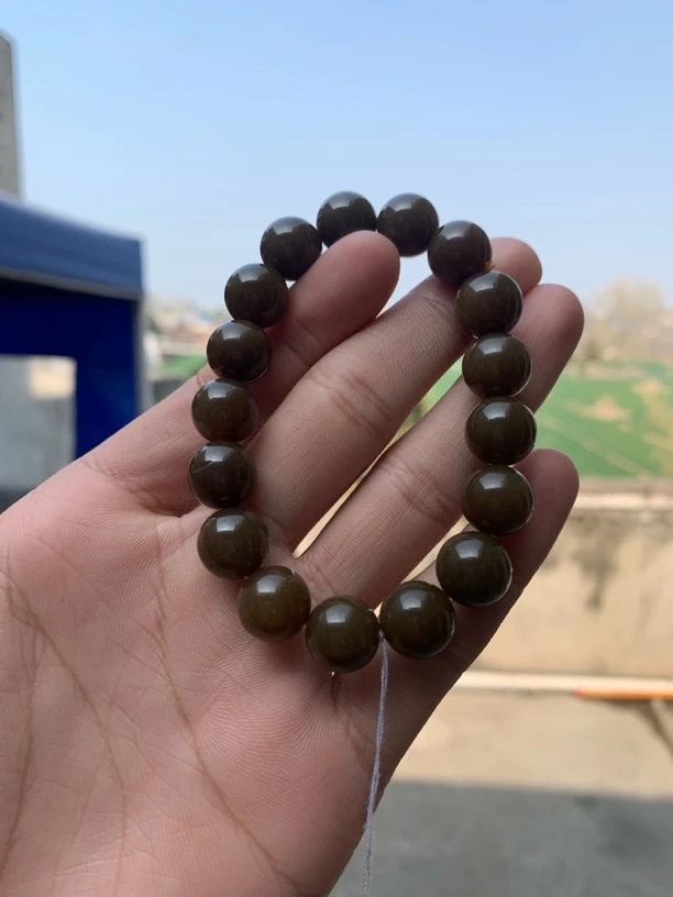 纯天然新疆金山糖和田玉卡12 A112