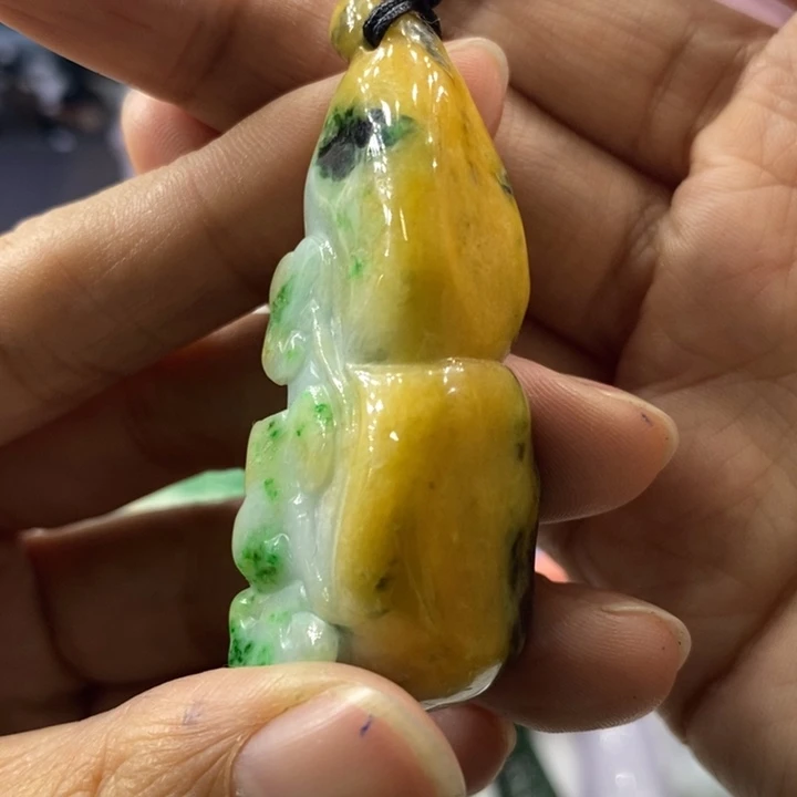凌***人翡翠未镶嵌吊坠(不含链)A722