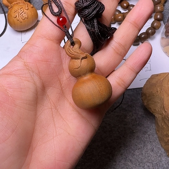 檀香木手串/手链老山檀香雕刻璃龙葫芦