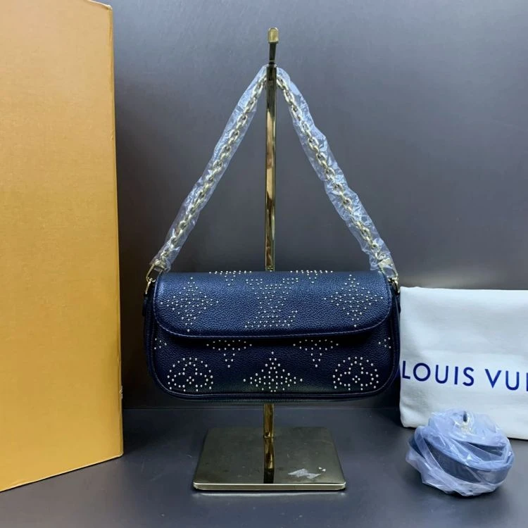 95新/路易威登/C5433957521/[PY1221B0021]