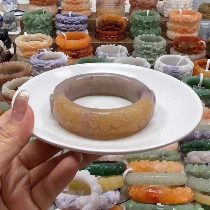 石英质玉未镶嵌手镯