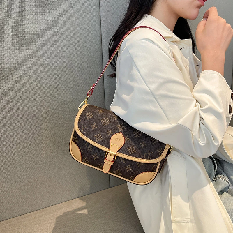 编码下单*直播集合链接.2025春秋新款女包单肩斜挎手提包