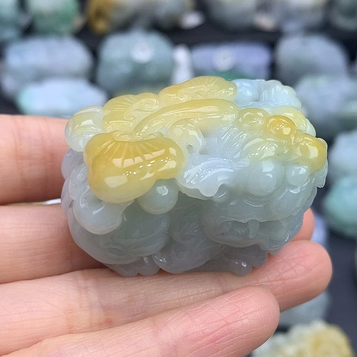 翡翠未镶嵌颈饰天然缅甸A货翡翠貔貅吊坠