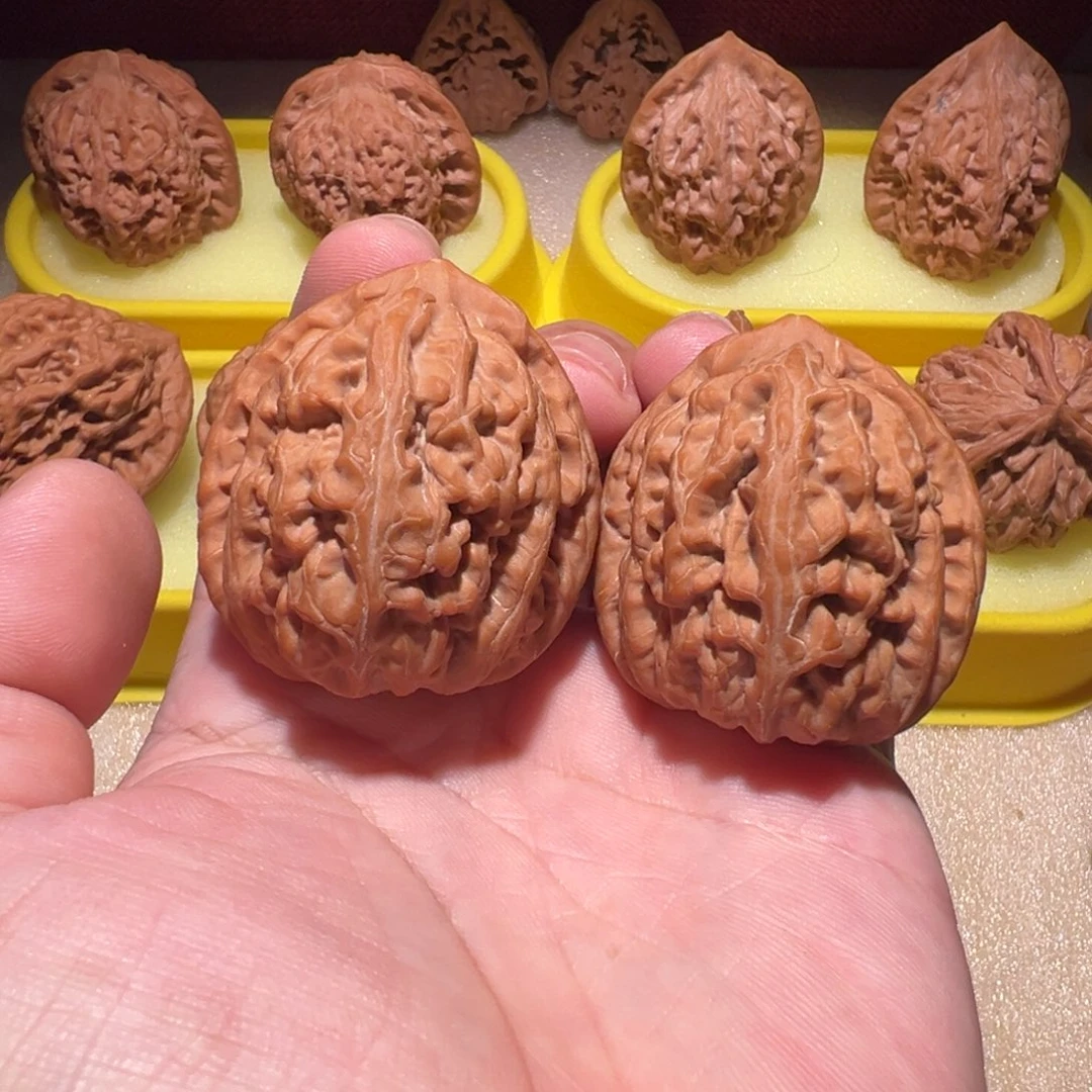 把件文玩核桃42红锦鲤