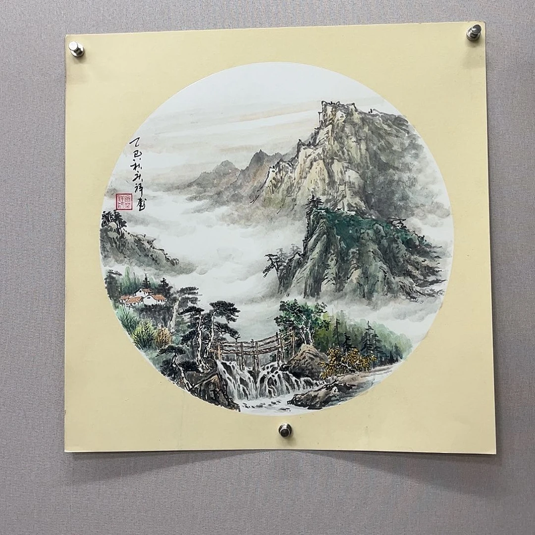 国画艺术家真人手绘