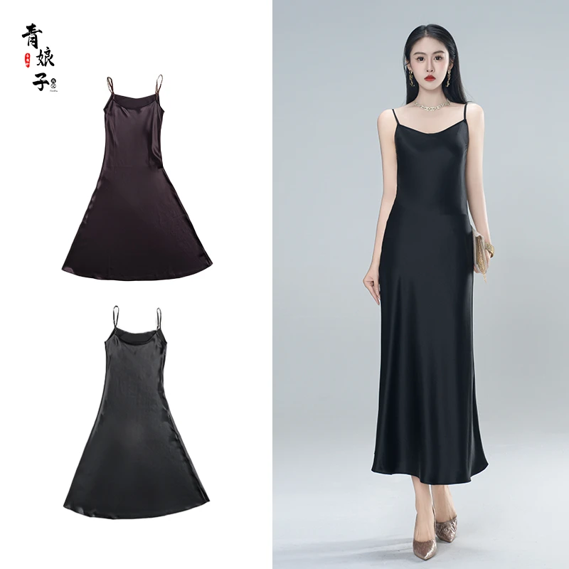 青娘子-高端时尚收腰复古气质百搭简约吊带连衣裙61062