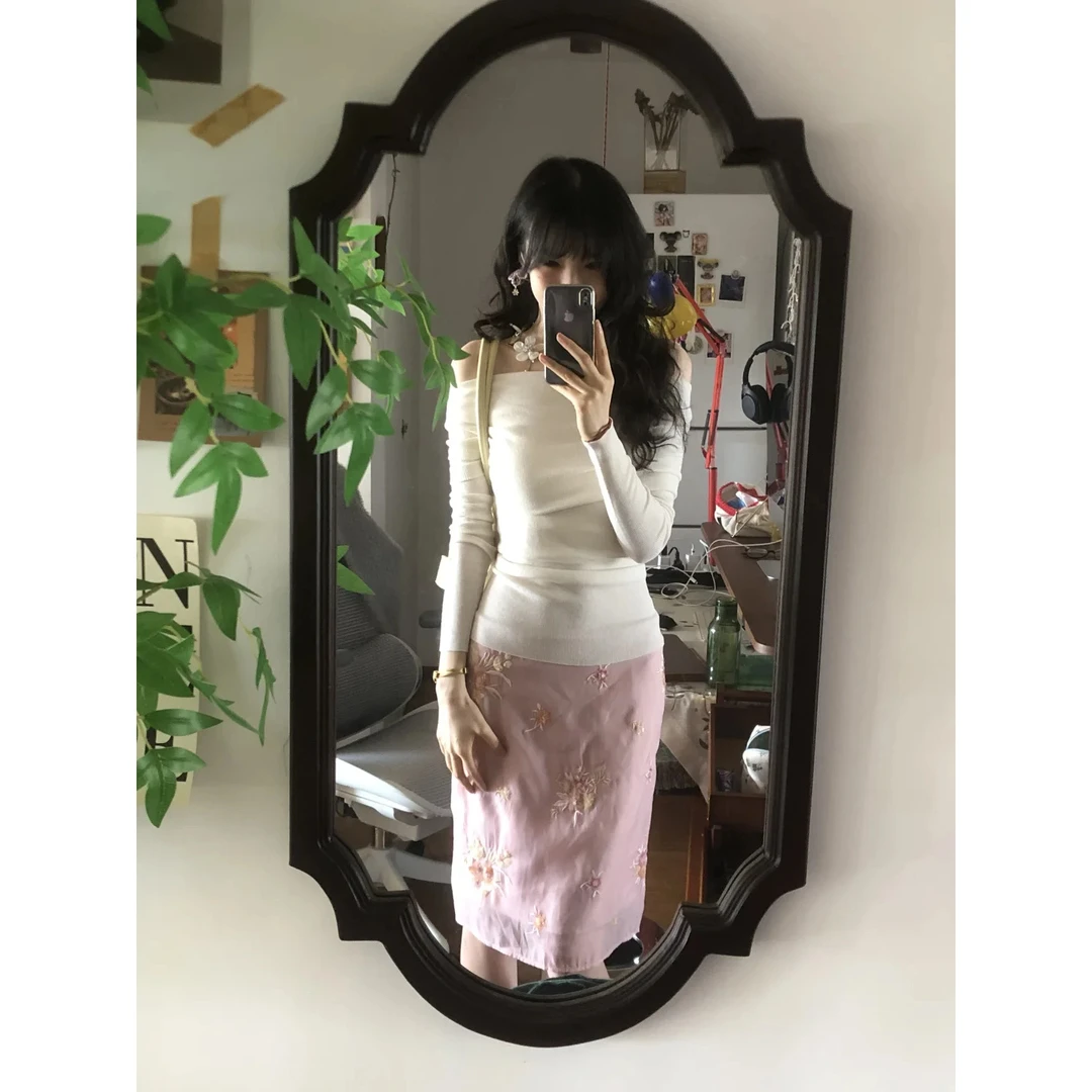 温婉大方法式一字肩长袖打底衫女修身显瘦上衣a字直筒裙百搭中裙