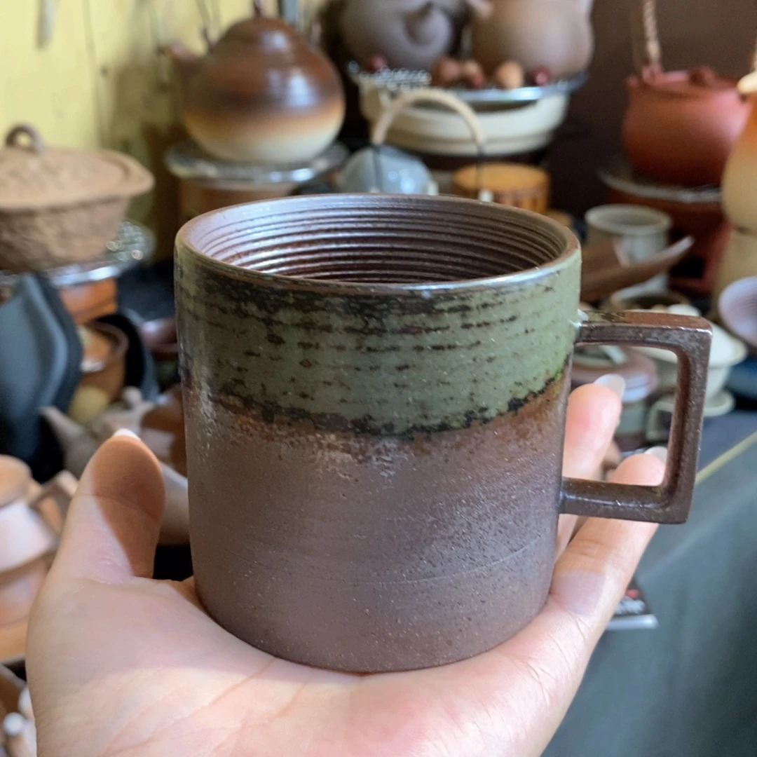 瓷片然后我们又去吃了一顿海底捞吃完