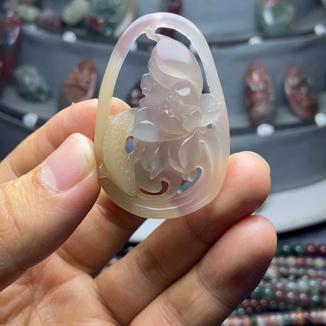 玛瑙/玉髓颈饰未镶嵌