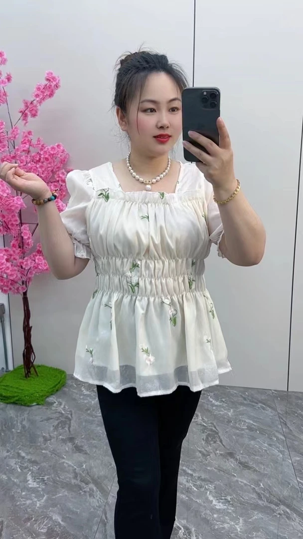 法式碎花衬衫夏季甜美方领泡泡袖上衣胖妹妹收腰衬衣别致漂亮小衫