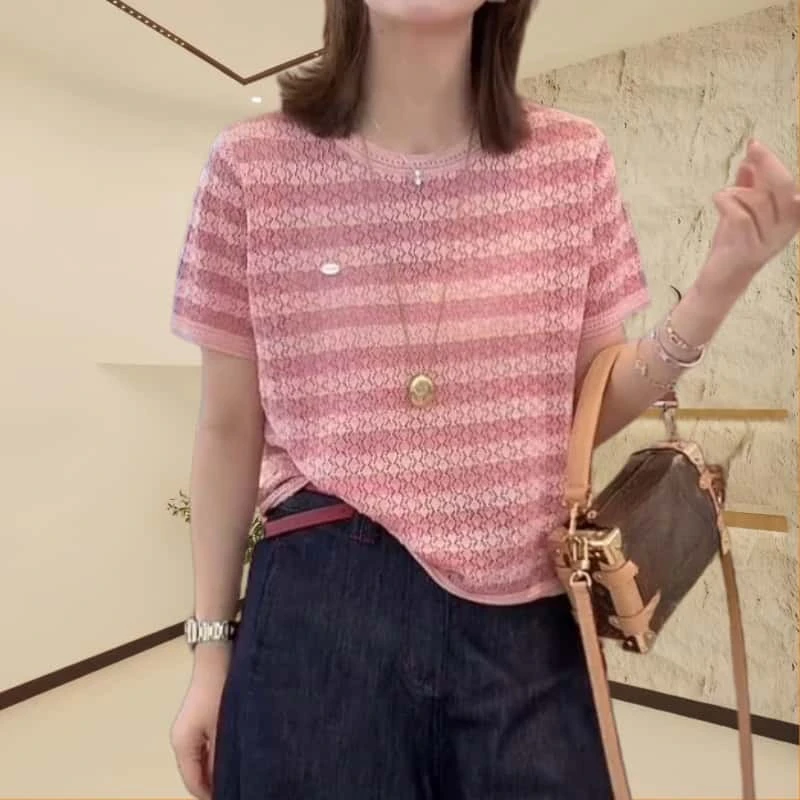 夏季宽松镂空短袖上衣2025新款时尚洋气条纹设计休闲百搭圆领小衫