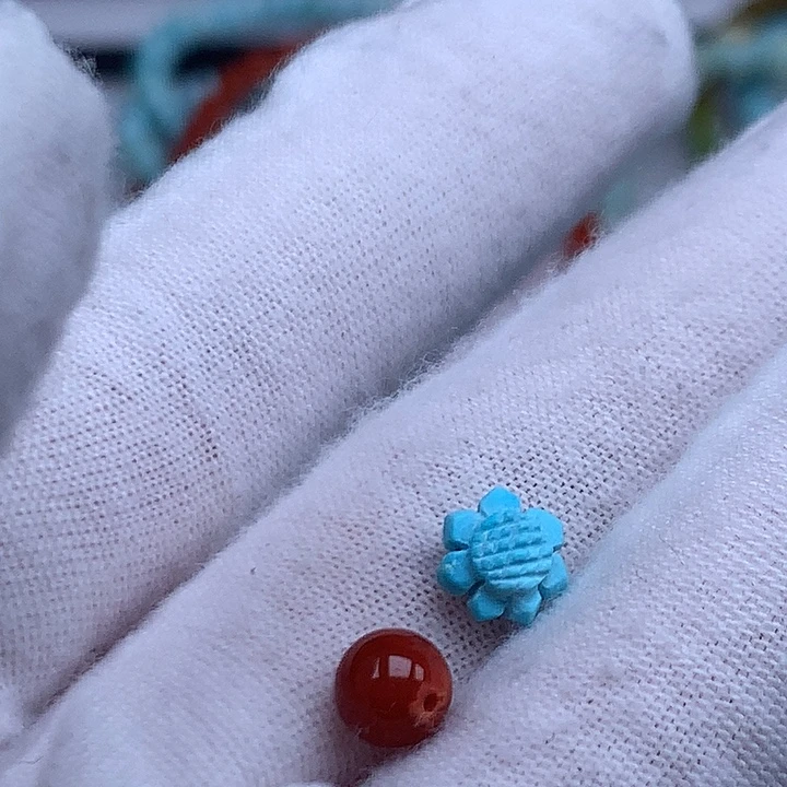 南红玛瑙未镶嵌珠宝奇石