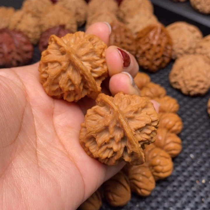 吊坠文玩核桃秦岭野生30