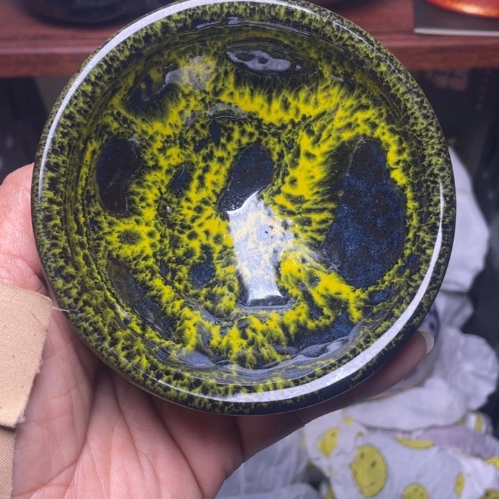 茶盏在这部影片当中扮演